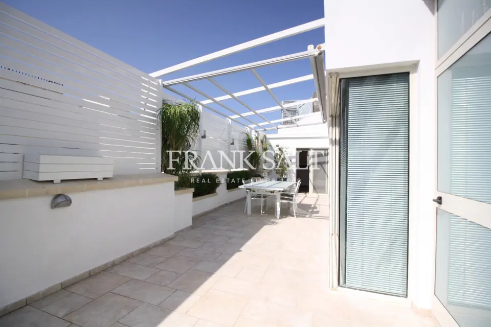 Sliema, Furnished Penthouse