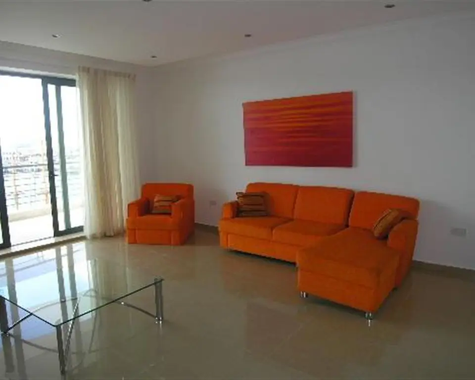 3 bedroom Apartment to rent in Sliema