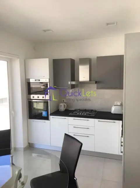2 bedroom Apartment to rent in Sliema