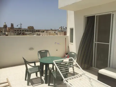 1 bedroom Penthouse to rent in Hamrun