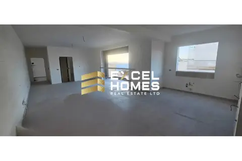 3 Bedroom Apartment For Sale in Naxxar