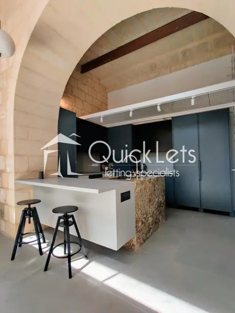 3 bedroom House of Character to rent in Zebbug