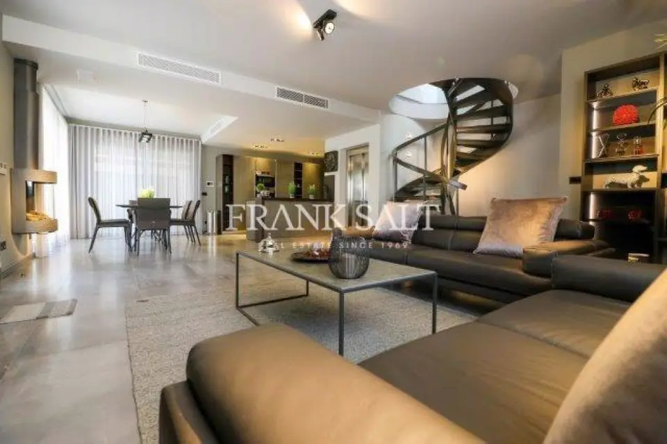Swieqi, Furnished Semi-detached Villa