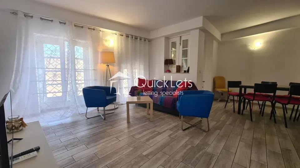 2 bedroom Top Floor Apartment to rent in Sliema