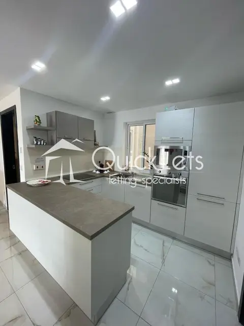 3 bedroom Apartment to rent in Sliema
