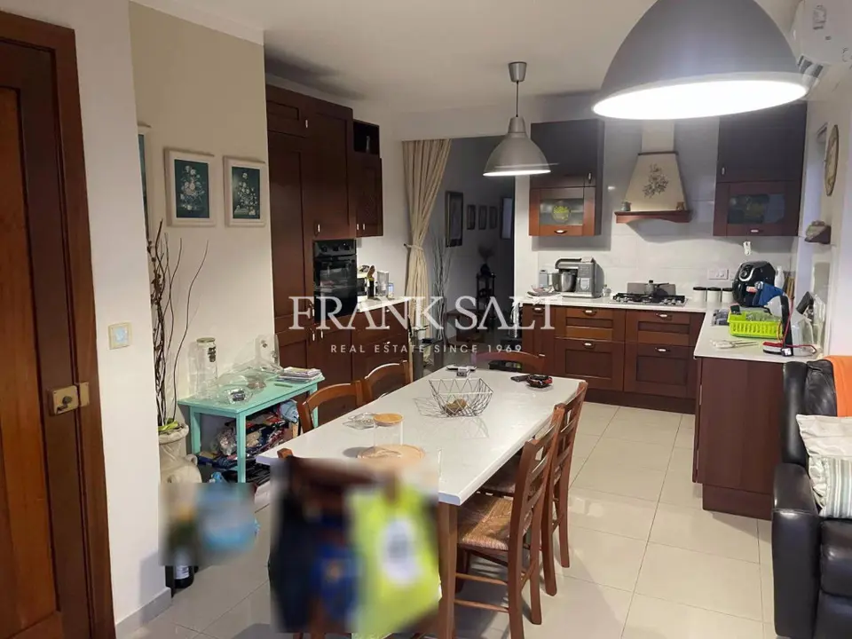 Santa Venera Furnished Penthouse