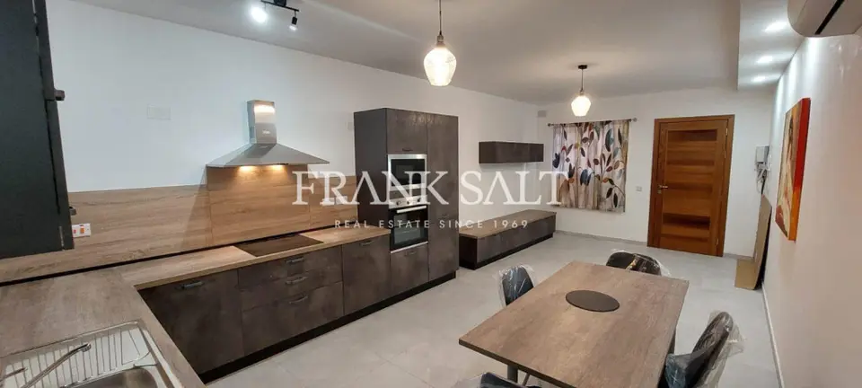 San Gwann, Furnished Maisonette
