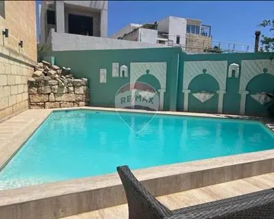 3 bedroom Maisonette to rent in Mosta
