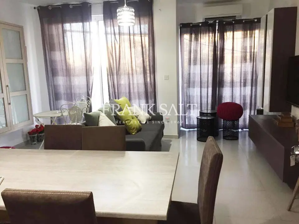 Bahar ic-Caghaq, Apartment