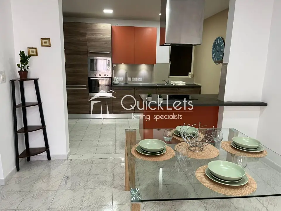 4 bedroom Apartment to rent in Sliema