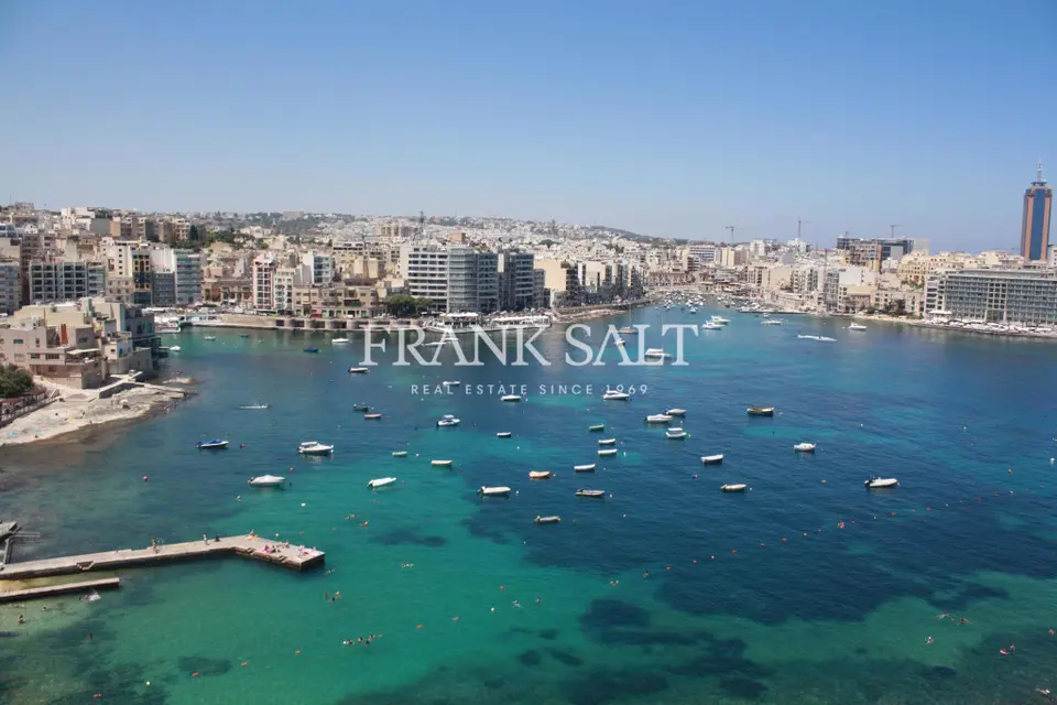 Sliema, Penthouse