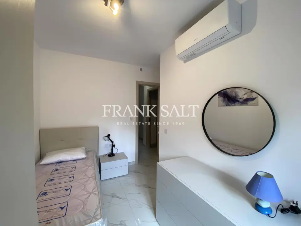 Gzira, Furnished Apartment