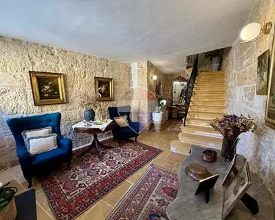 2 bedroom House of Character for sale in Zebbug