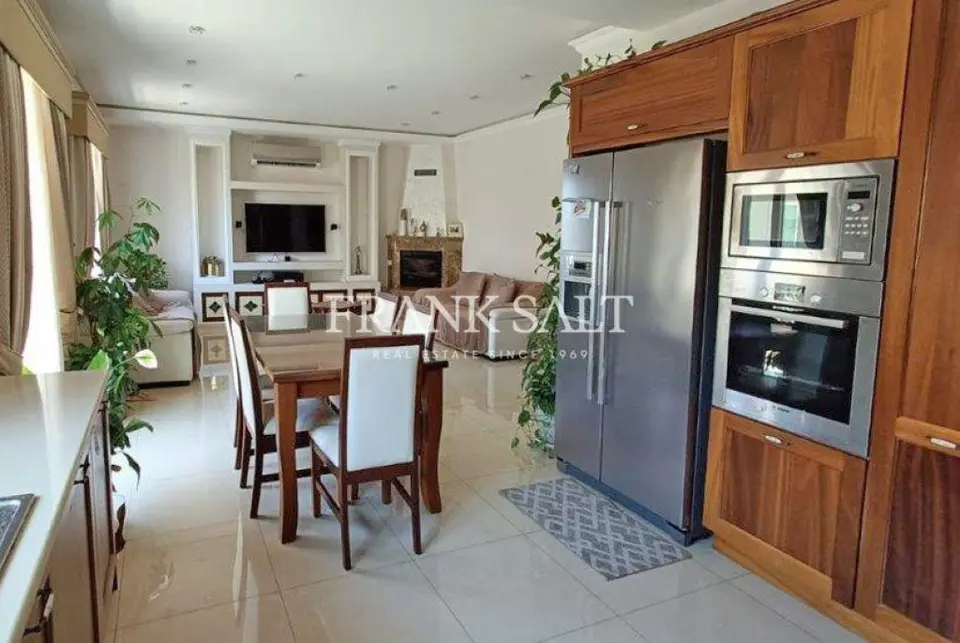 Mellieha, Furnished Apartment
