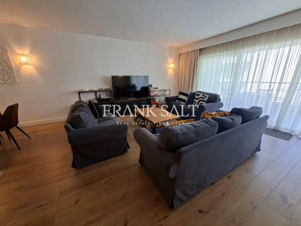 Swieqi, Apartment