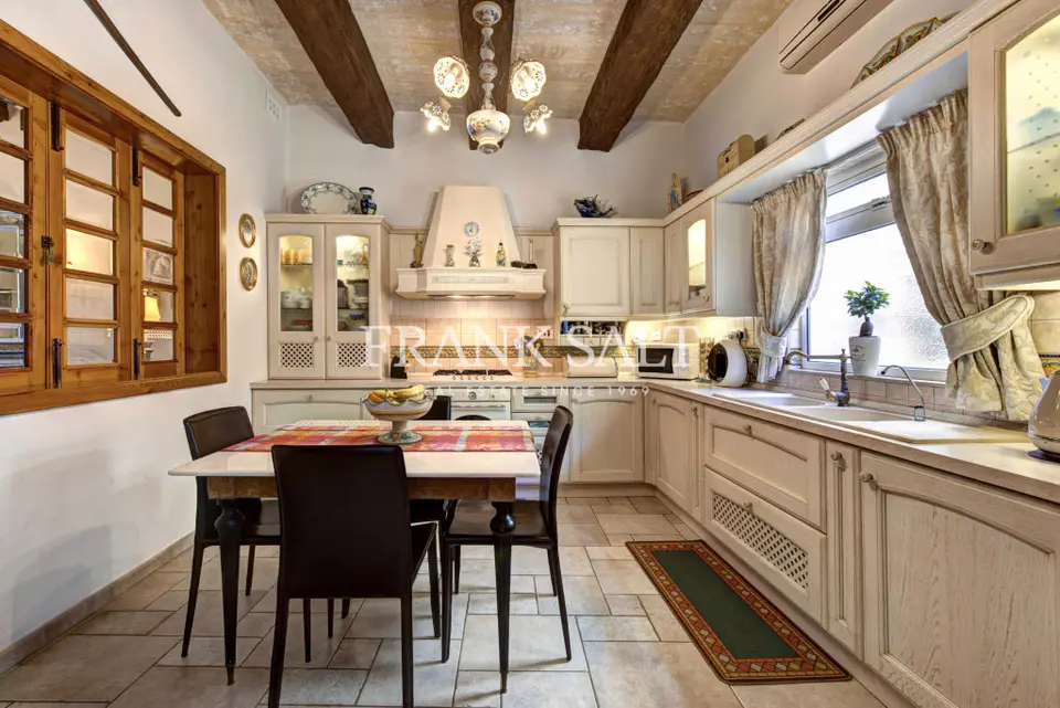 Attard, Townhouse