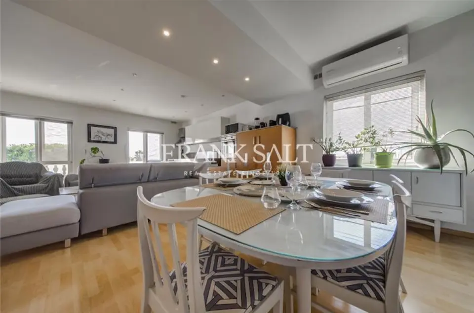 Naxxar Furnished Apartment