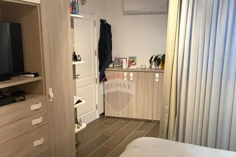 3 Bedroom Apartment For Sale in St Julian's