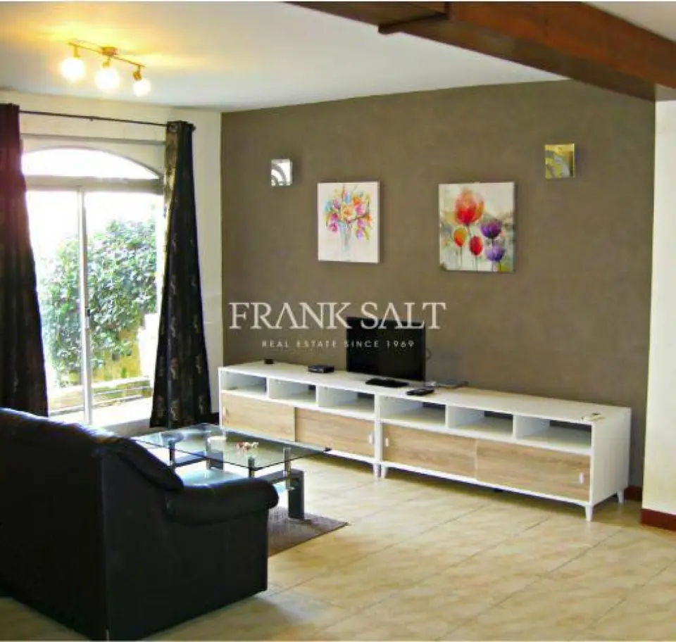 Qawra, Furnished Maisonette