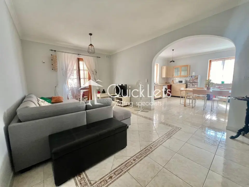 3 bedroom Apartment to rent in Sliema