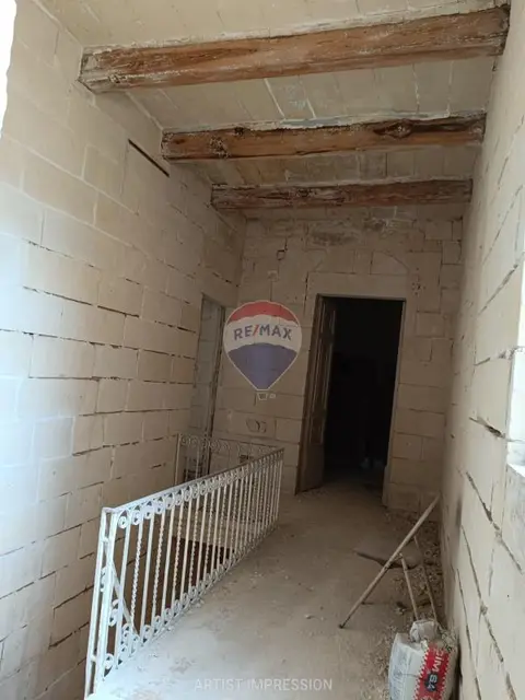 3 bedroom Maisonette for sale in Hamrun