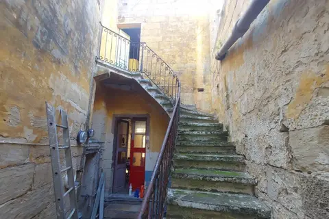 2 Bedroom House of Character For Sale in Qormi