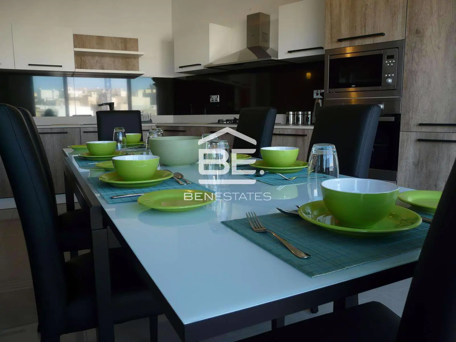 2 bedroom Penthouse to rent in St. Julians