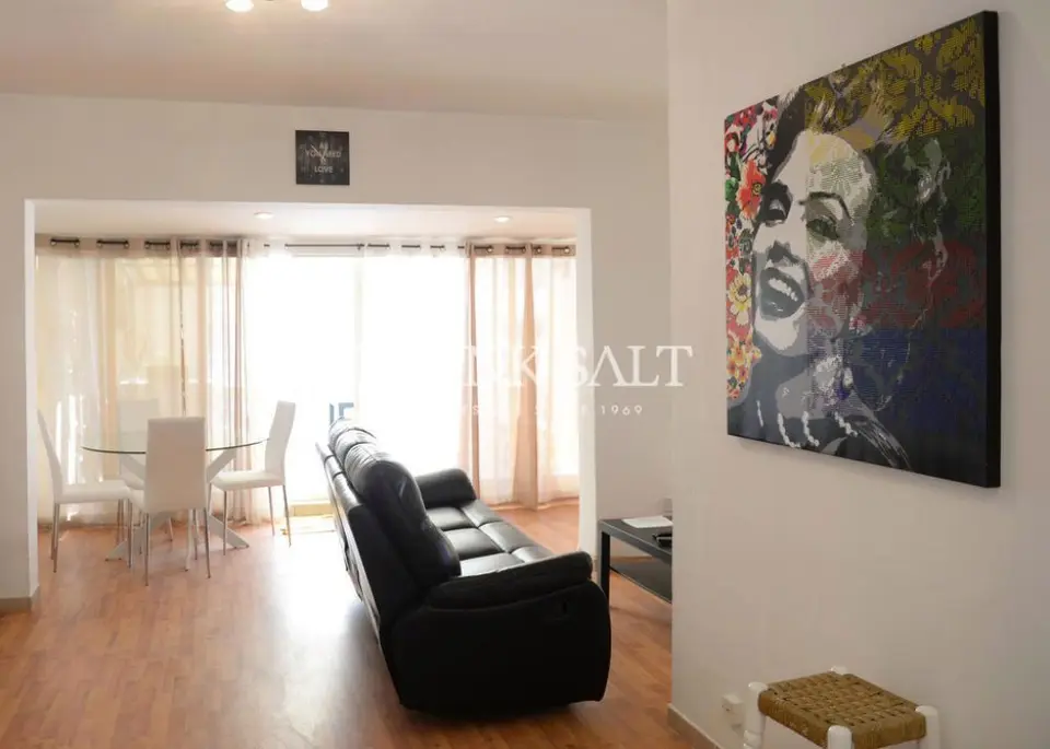 Ta' Xbiex, Furnished Penthouse