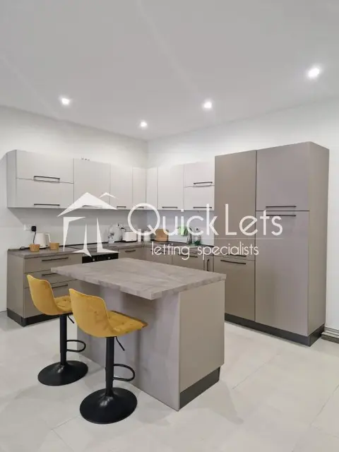 3 bedroom Apartment to rent in Sliema