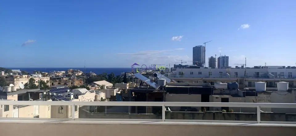 2 bedroom Penthouse to rent in Swieqi