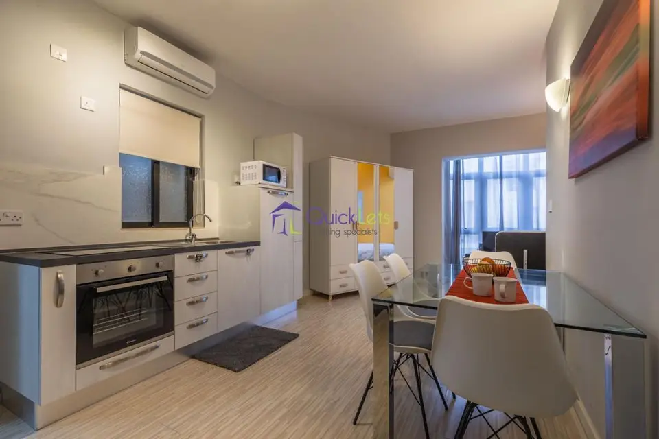 1 bedroom Studio Apartment to rent in Msida