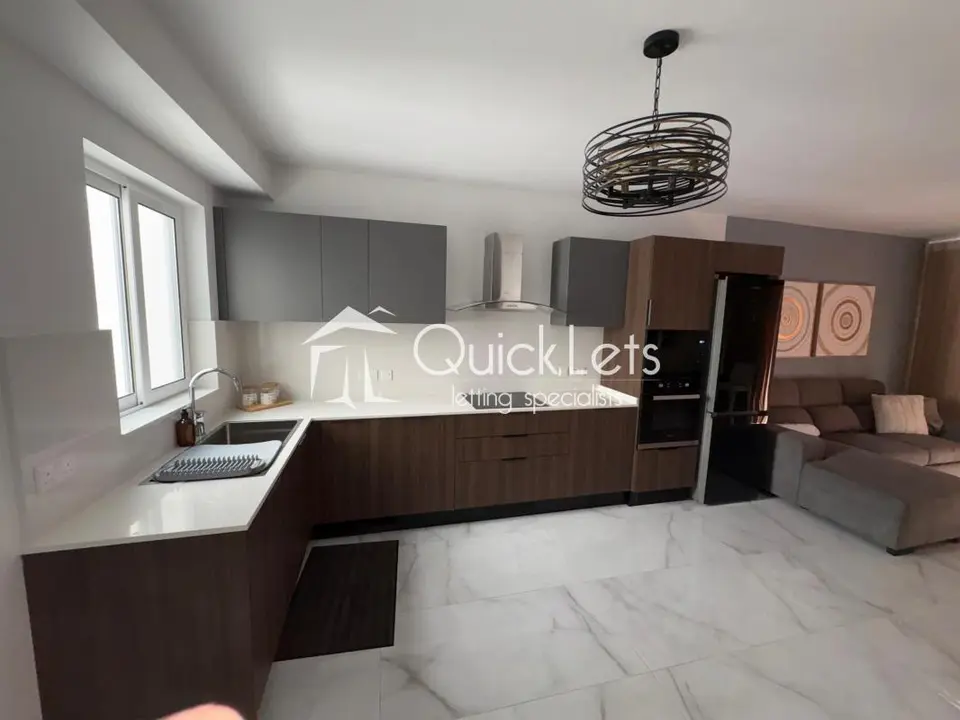 3 bedroom Apartment to rent in Bahar ic-Caghaq