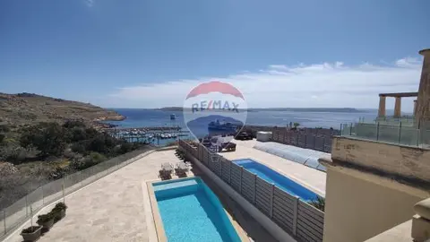 4 bedroom Apartment for sale in Gozo - Ghajnsielem