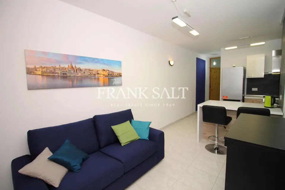 Gzira, Furnished Apartment