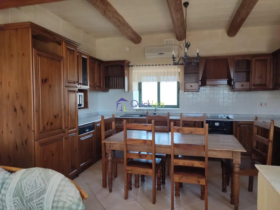 4 bedroom Farmhouse to rent in Gozo - Xaghra