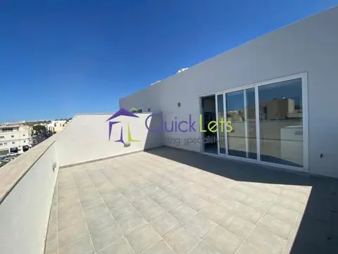 2 bedroom Penthouse to rent in Balzan