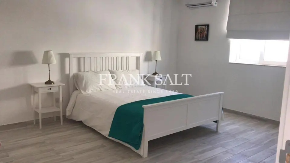 Sliema, Furnished Penthouse