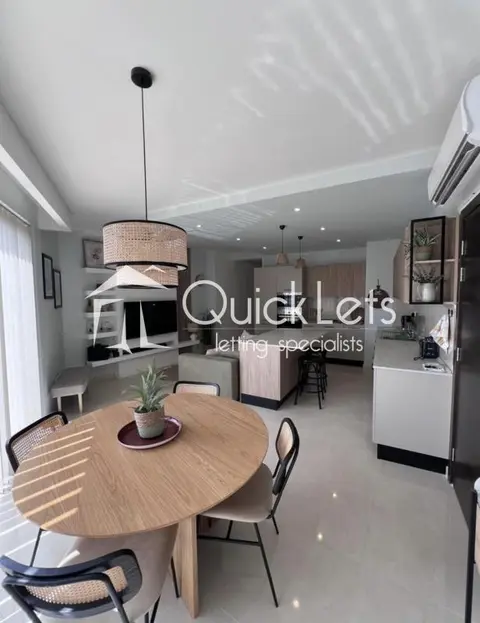 2 bedroom Penthouse to rent in Gharghur