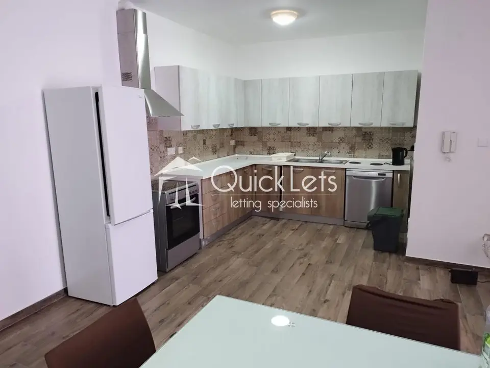 3 bedroom Apartment to rent in Pieta