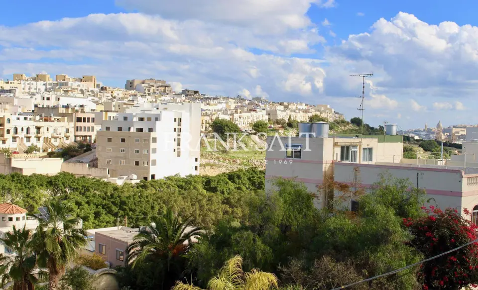 Santa Venera, Furnished Apartment