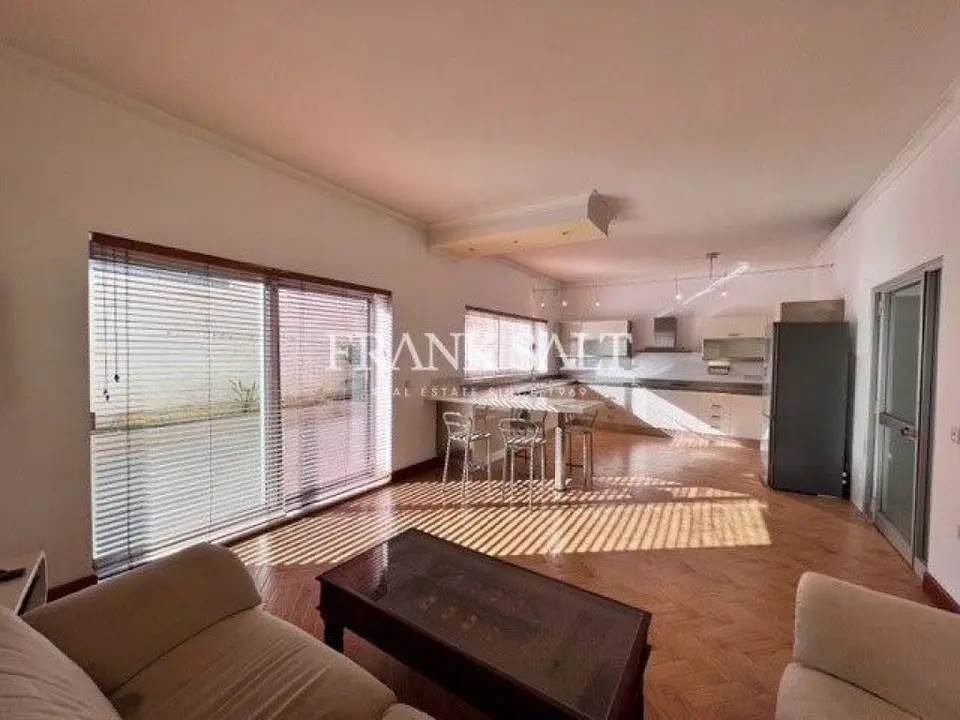 Gzira, Furnished Villa