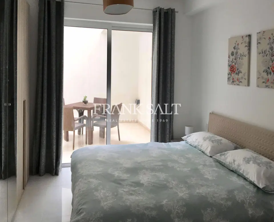St Julians, Apartment