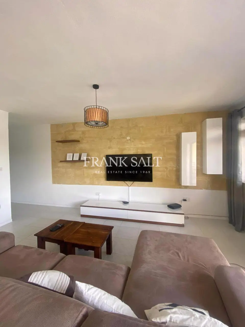 Xemxija, Apartment