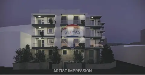 3 Bedroom Penthouse For Sale in Iklin