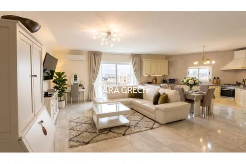 3 Bedroom Apartment For Sale in Santa Venera