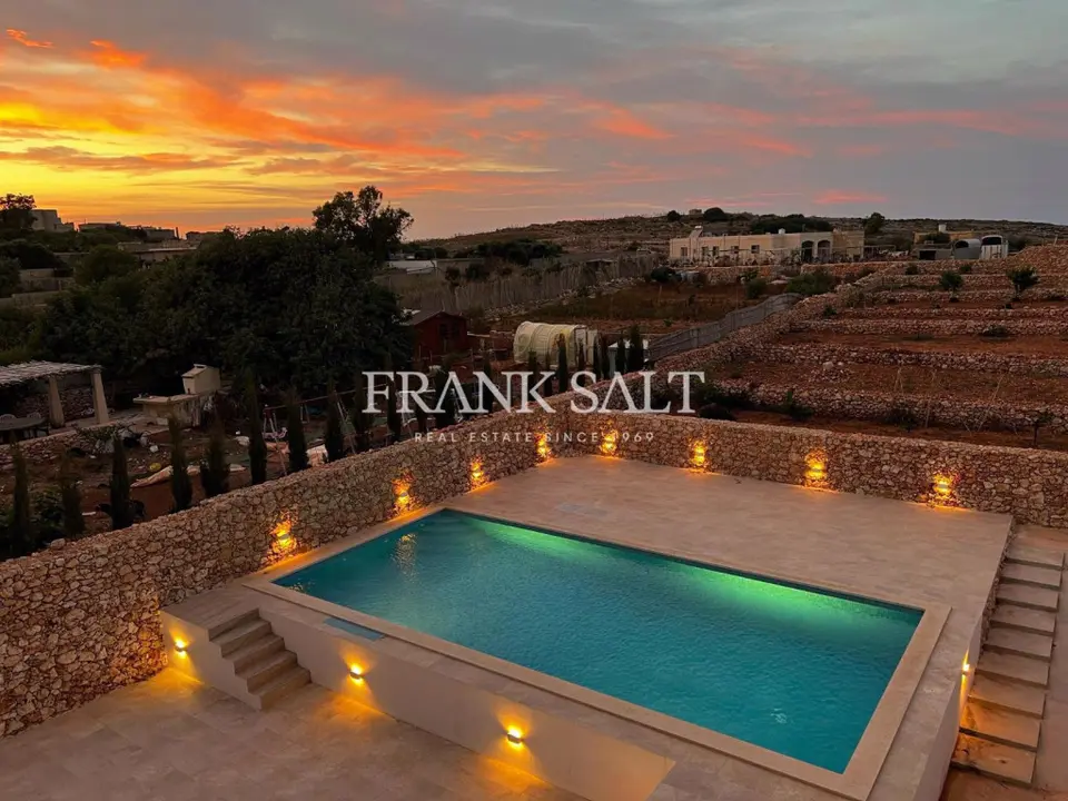 Qala, Furnished Apartment