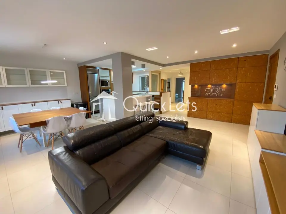 2 bedroom Apartment to rent in Gzira