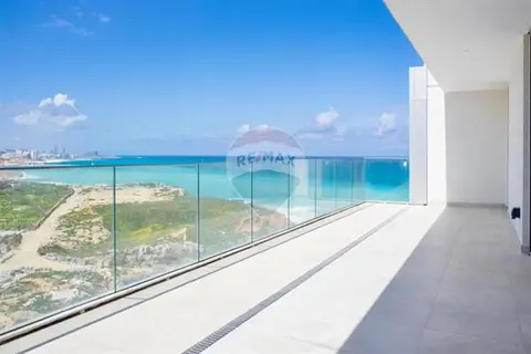 3 bedroom Penthouse for sale in Kalkara