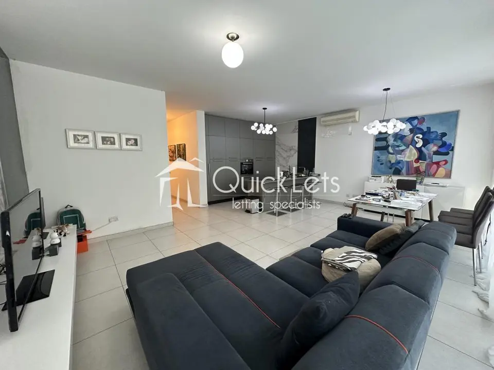 3 bedroom Apartment to rent in Sliema