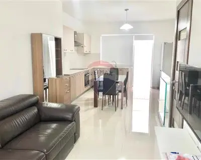 2 bedroom Penthouse Duplex to rent in St Paul's Bay